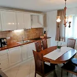 Marid - One Bedroom With Balcony